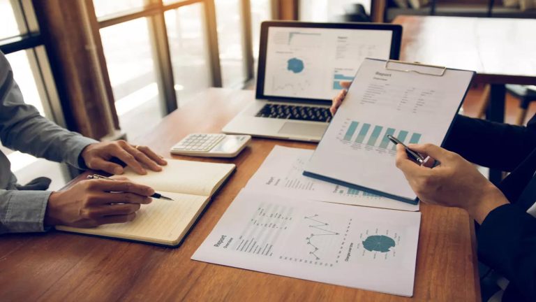 Investing in India: A Guide to Stock Brokers and Mutual Funds
