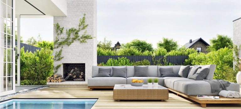 How to Choose Durable Outdoor Furniture for All Seasons