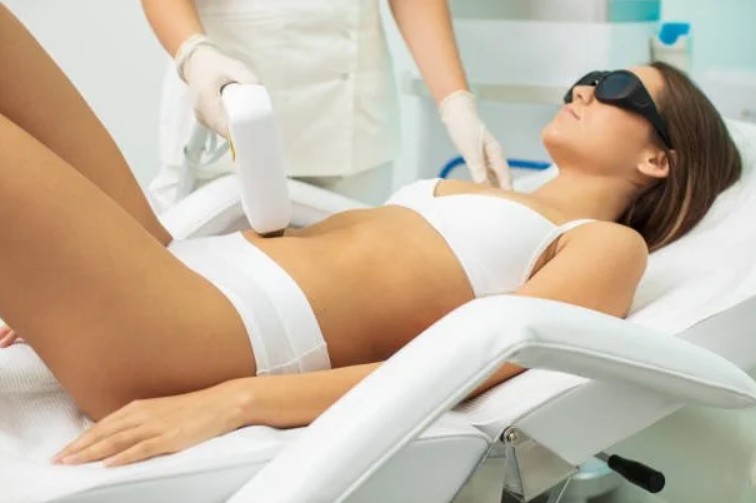 Esthetics Center Laser Hair Removal vs Traditional Hair Removal Methods: Factors to Consider 03/27