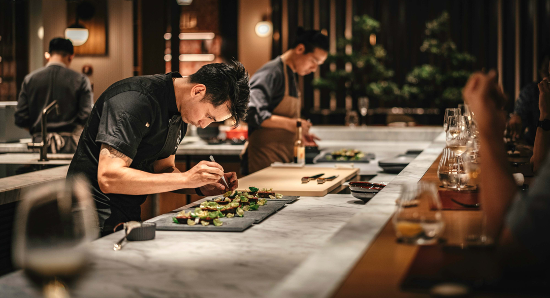 The Art of Blending Culinary Identity in Modern Restaurants