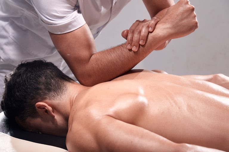 Professional Deep Tissue Massage Destin vs Swedish Massage: Which Technique Reduces Muscle Tension?