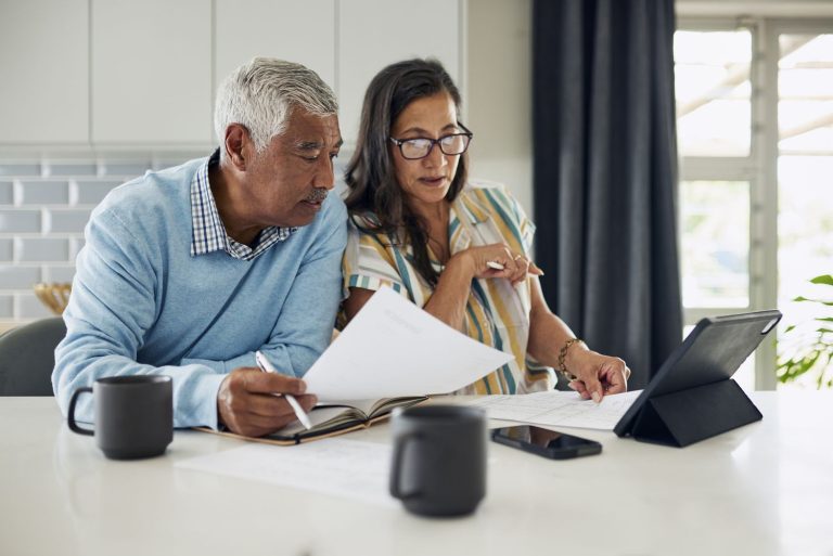 How to Choose a Pension Plan Based on Your Expected Retirement Income 