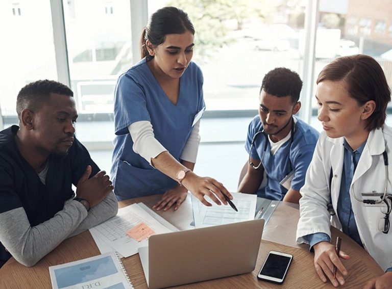 How Healthcare Contract Management Software Simplifies Complex Agreements